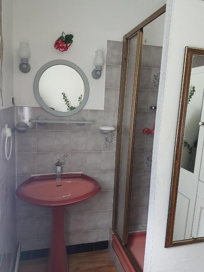 La Lisiere Appartement 2 Chambres Revin  Exteriör bild