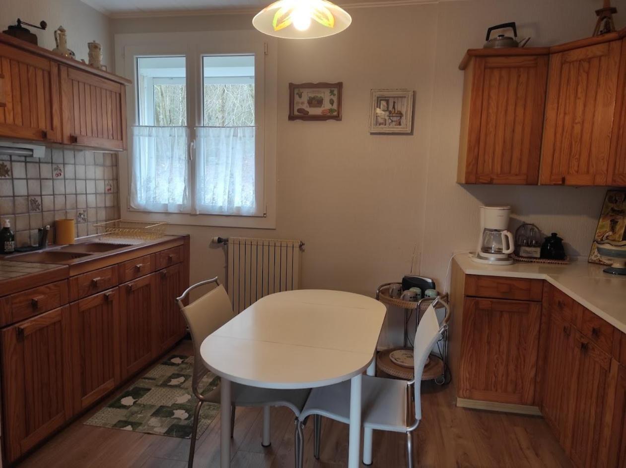 La Lisiere Appartement 2 Chambres Revin  Exteriör bild
